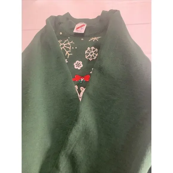 jerzees sweatshirt made in usa vintage I’ve Been Mistletoed - Picture 5 of 11